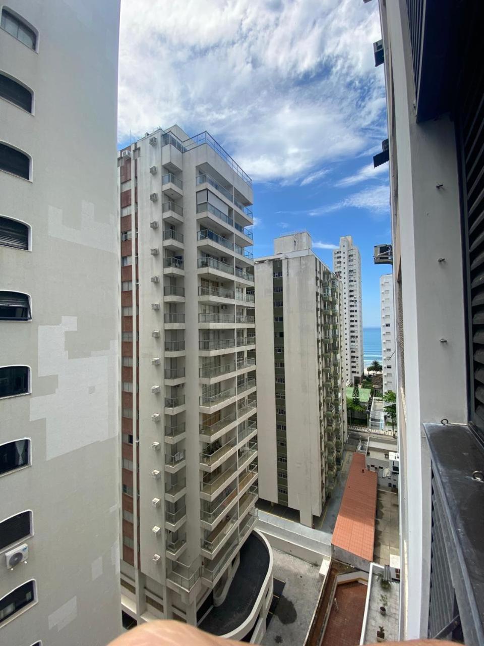 2 Dorm L Piscina L Sauna L Garagem L 200M Da Praia Das Pitangueiras Guarujá Zewnętrze zdjęcie