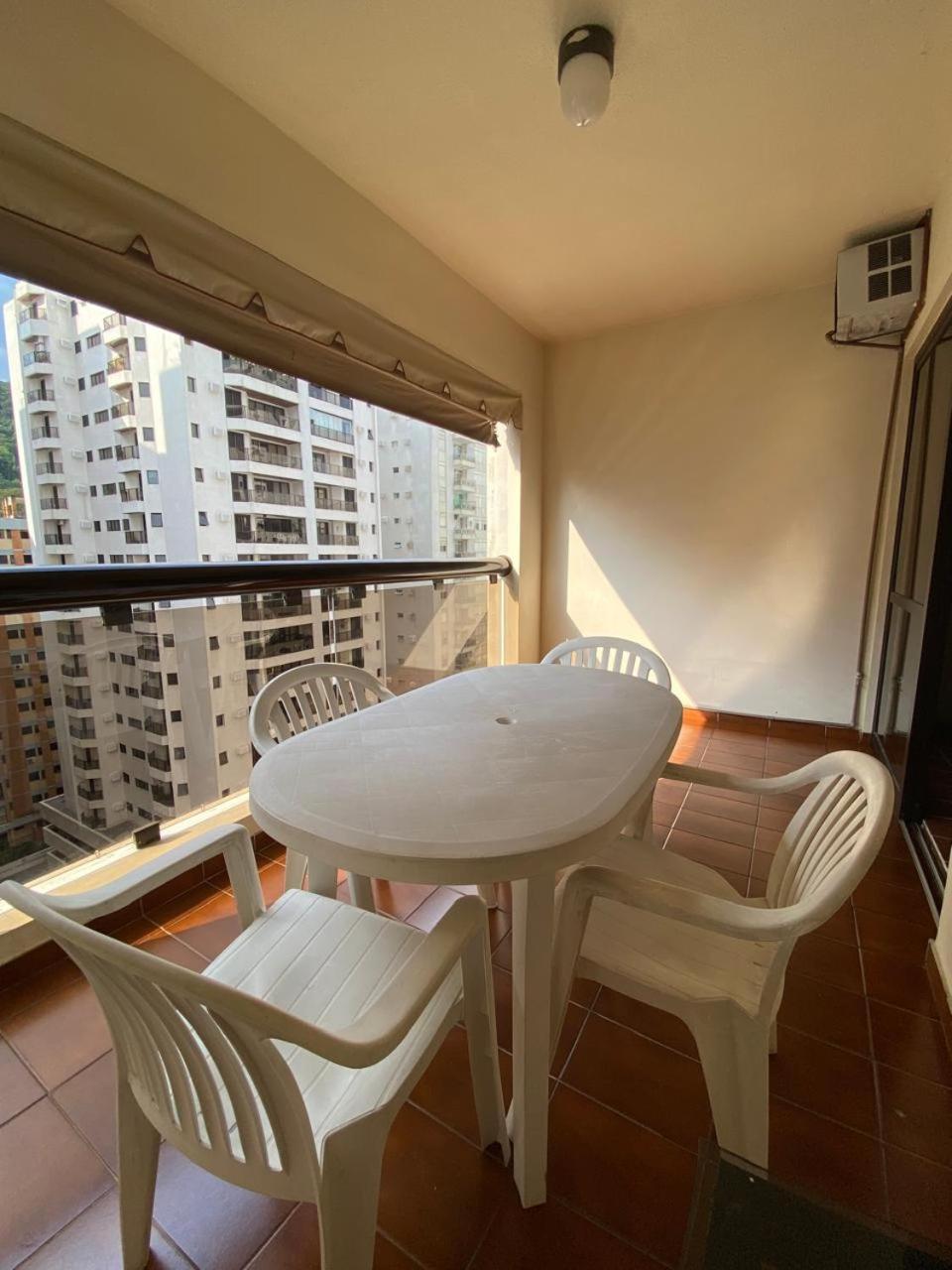 2 Dorm L Piscina L Sauna L Garagem L 200M Da Praia Das Pitangueiras Guarujá Zewnętrze zdjęcie